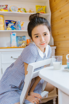 未婚女子